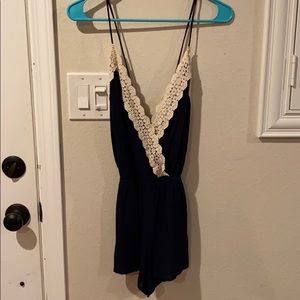 Lulu’s navy blue & white romper